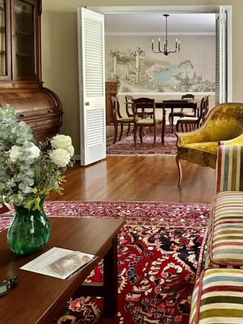 Nashville Elegance Enjoy Southern Comfort In Style Exterior foto